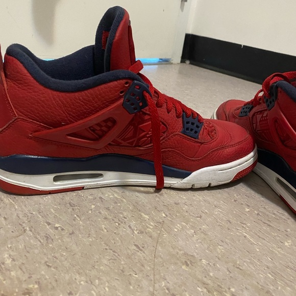 Jordan 4 Retro Fiba - Picture 1 of 8